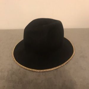 Zara Black Felt Hat with Gold Chain Detail